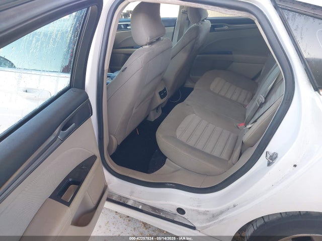 3FA6P0H78HR144856 Ford FUSION SE
