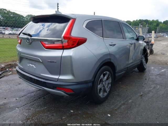 2018 HONDA CR-V 7FARW2H55JE012430 Photo 3