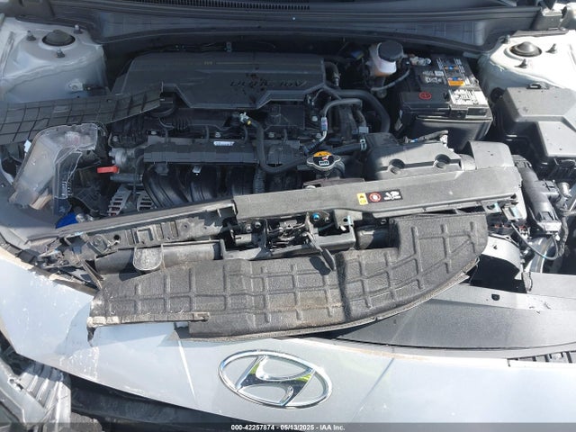 5NPLM4AG4PH103505 Hyundai ELANTRA SEL