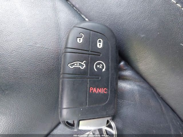 1C4RJFBG2GC342513 Jeep Grand Cherokee Limited