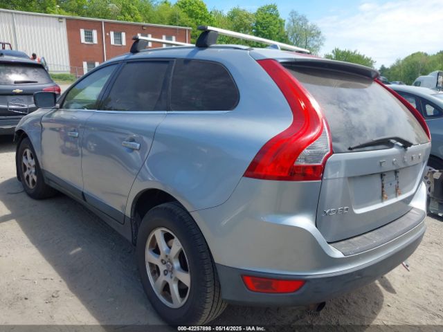 2011 VOLVO XC60 YV4940DZ6B2185745 Photo 2