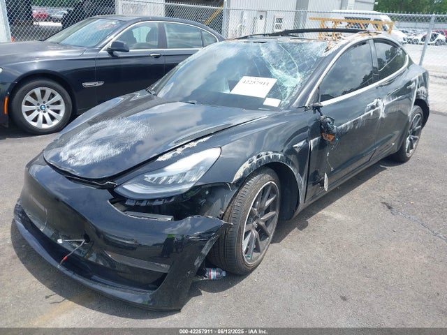 2018 TESLA MODEL 3 5YJ3E1EA4JF056984 Photo 1