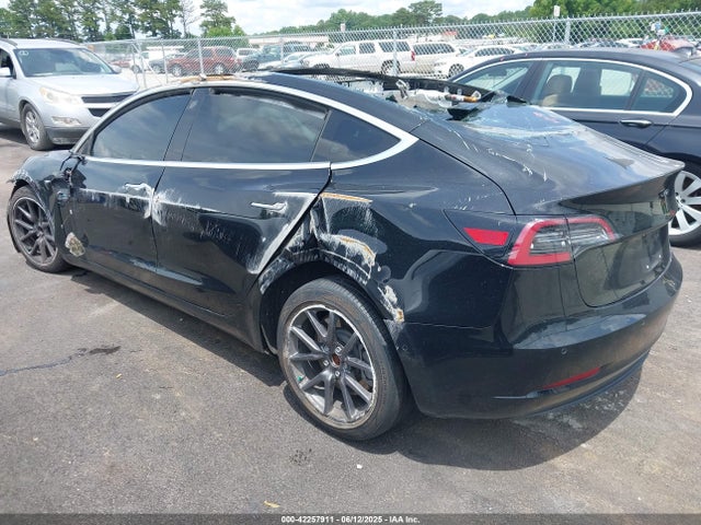 2018 TESLA MODEL 3 5YJ3E1EA4JF056984 Photo 2