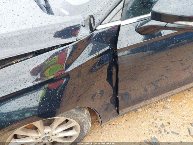 3FA6P0HD1HR225767 Ford FUSION SE
