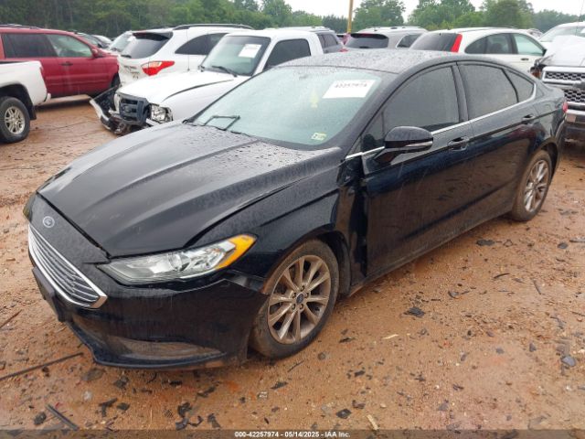 3FA6P0HD1HR225767 Ford FUSION SE