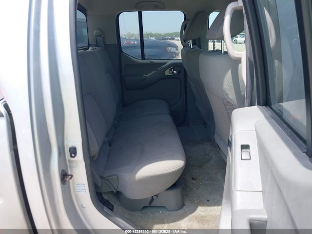 1N6AD0ER5FN768808 Nissan 2015