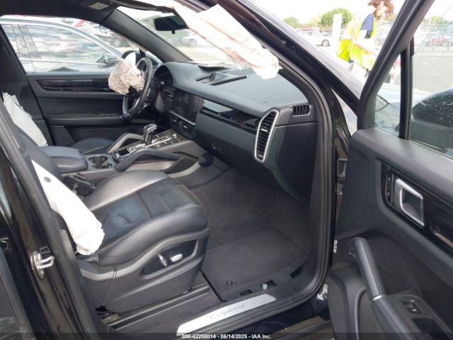 2020 PORSCHE CAYENNE WP1AA2AY7LDA01031 Photo 4