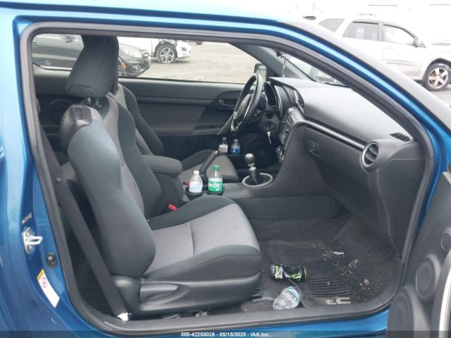 2015 SCION TC JTKJF5C75F3092697 Photo 4