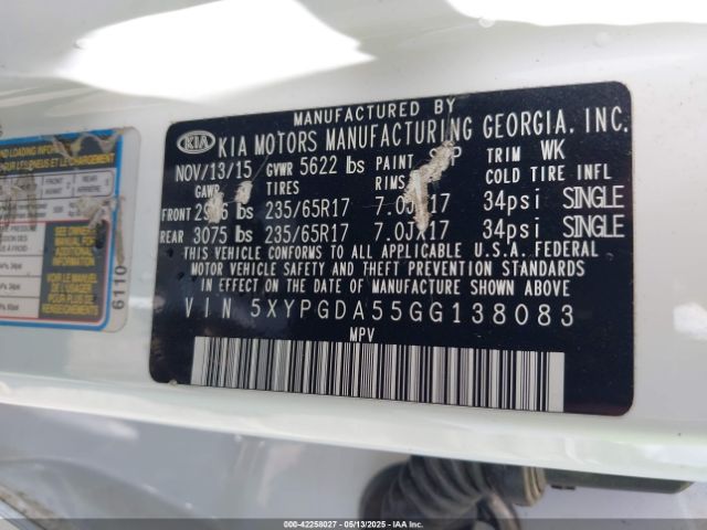 5XYPGDA55GG138083 KIA Sorento 3.3l Lx