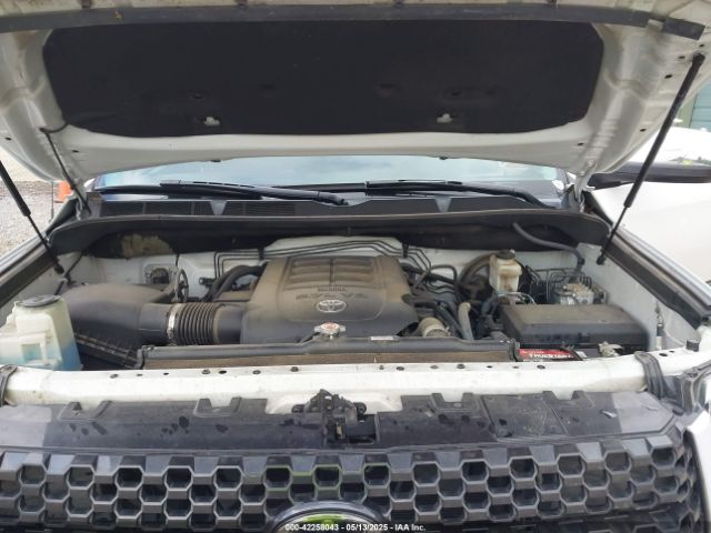 5TFGY5F10JX235432 Toyota Tundra Platinum 5.7l V8