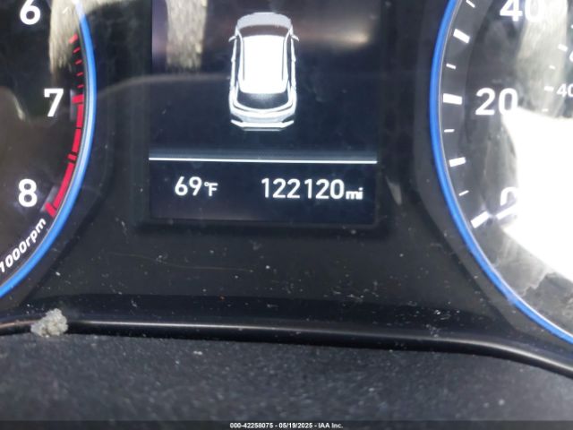 KM8K1CAAXKU297932 Hyundai Kona Se