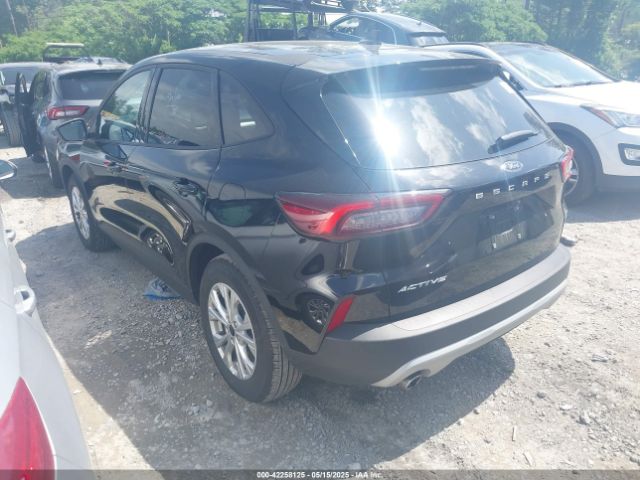 1FMCU0GN5SUA63430 Ford Escape Active