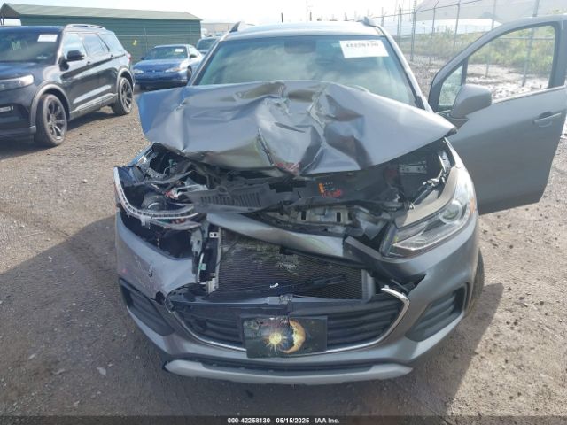 3GNCJPSB7LL323025 Chevrolet Trax Awd Lt