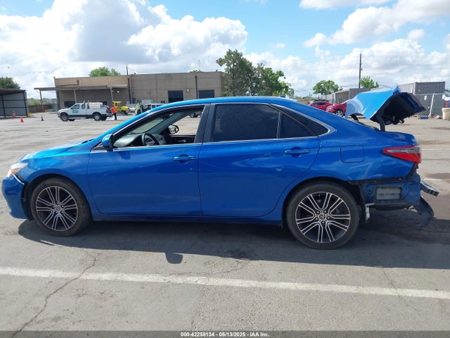 4T1BF1FK8GU525389 Toyota CAMRY SE