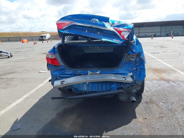 4T1BF1FK8GU525389 Toyota CAMRY SE