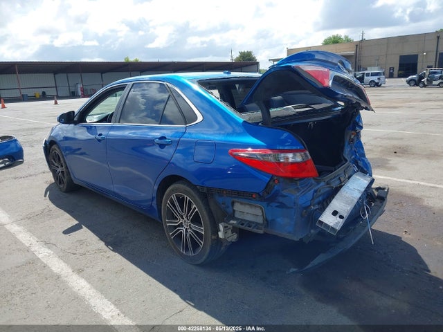 4T1BF1FK8GU525389 Toyota CAMRY SE