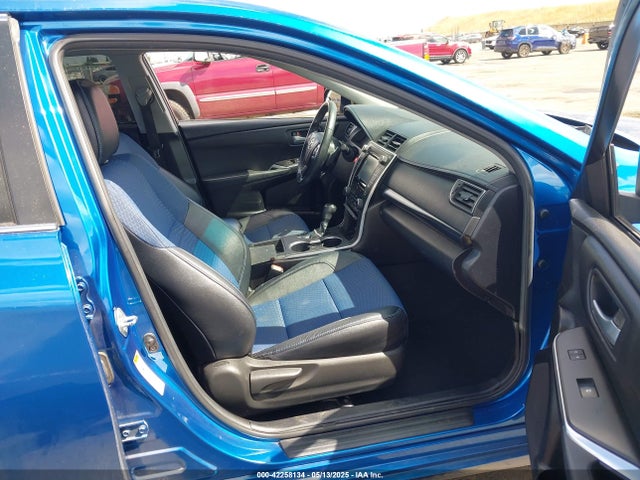 4T1BF1FK8GU525389 Toyota CAMRY SE