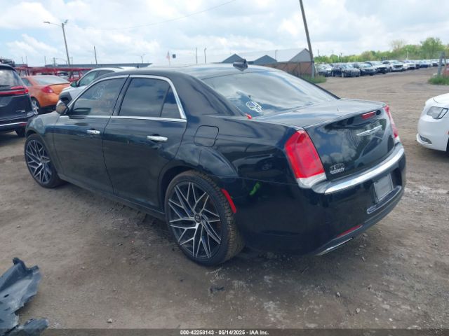 2017 CHRYSLER 300C 2C3CCAEG6HH551934 Photo 2