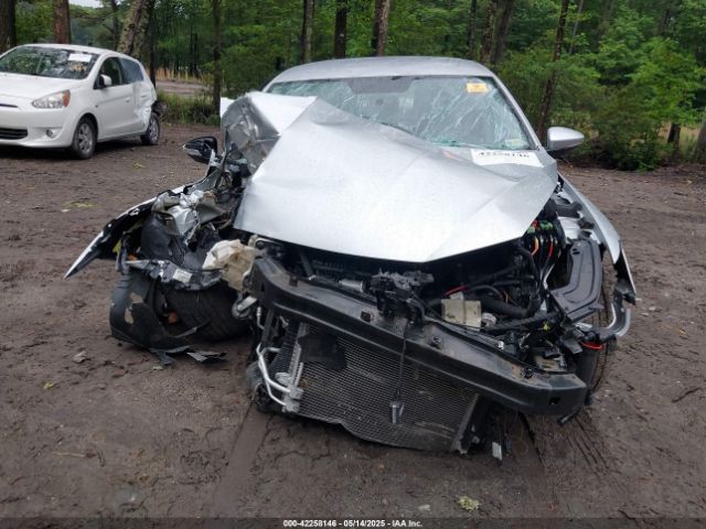 1VWAT7A34HC043468 Volkswagen Passat 1.8t S