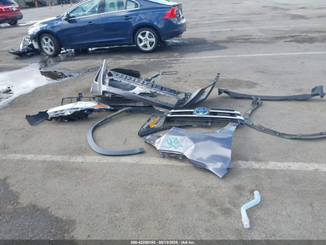 5TDJGRFH6KS078946 Toyota Highlander Hybrid Xle