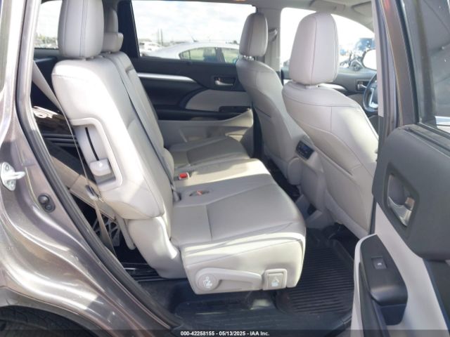 5TDJGRFH6KS078946 Toyota Highlander Hybrid Xle