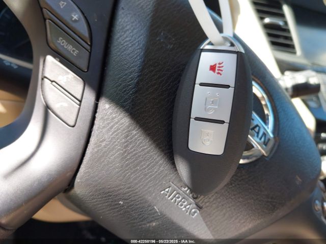 5N1DR2MN5HC607915 Nissan Pathfinder S