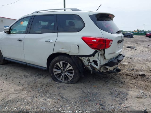 5N1DR2MN5HC607915 Nissan Pathfinder S