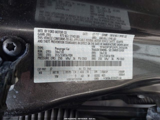 1FADP3F2XFL353236 Ford FOCUS SE