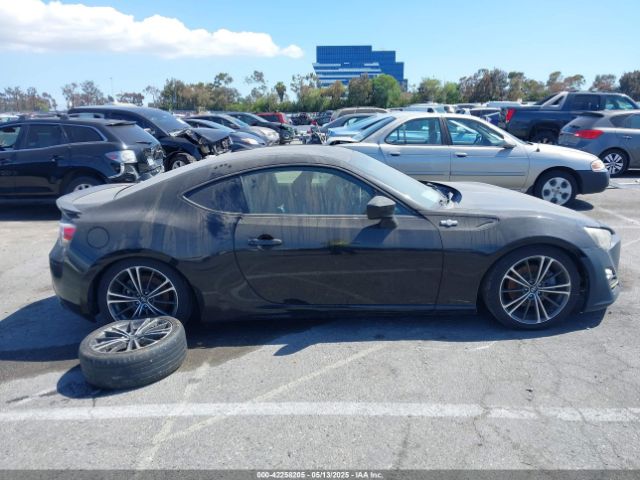 JF1ZNAA15G9701523 Scion FR-S