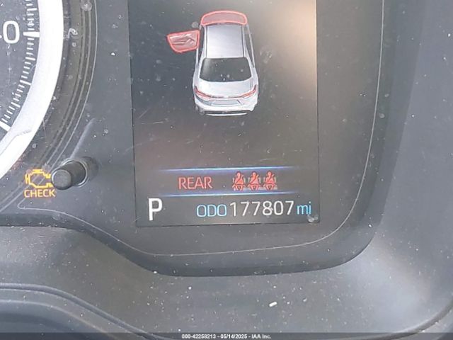 JTDEPMAE9NJ210035 Toyota COROLLA LE