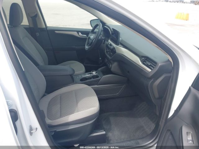 1FMCU9G67LUC28084 Ford ESCAPE SE
