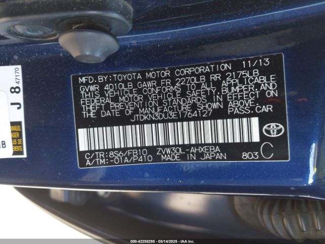 JTDKN3DU3E1764127 Toyota Prius Three