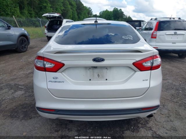 3FA6P0H71GR109137 Ford FUSION SE