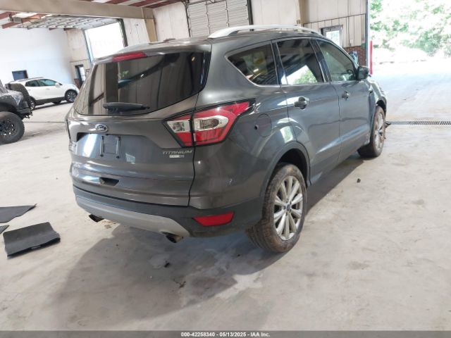 1FMCU9J99HUC13516 Ford Escape Titanium