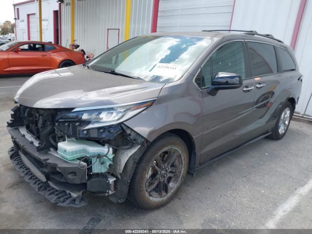2022 TOYOTA SIENNA 5TDDSKFC6NS057817 Photo 1