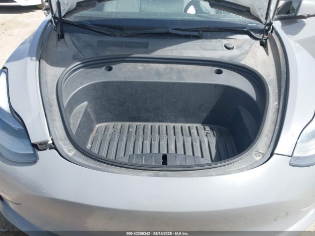 2022 TESLA MODEL 3 5YJ3E1EB2NF115416 Photo 9