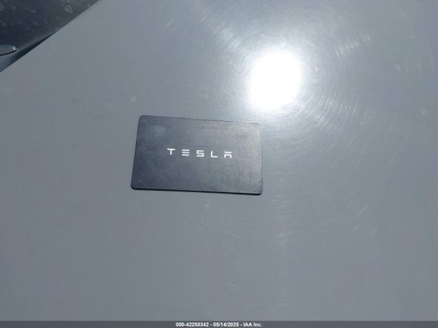2022 TESLA MODEL 3 5YJ3E1EB2NF115416 Photo 10