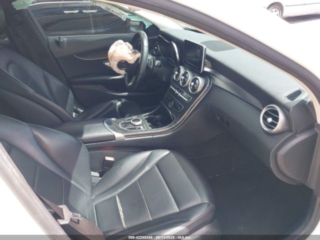 2017 MERCEDES-BENZ C 300 55SWF4KBXHU204797 Photo 4