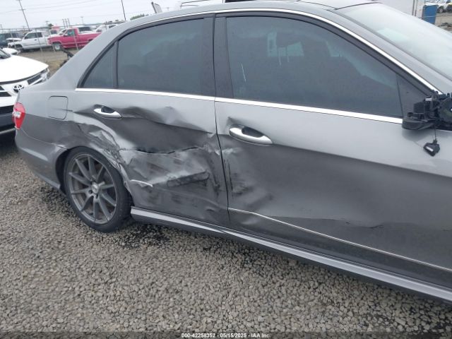 2011 MERCEDES-BENZ E 550 WDDHF9AB0BA344677 Photo 5