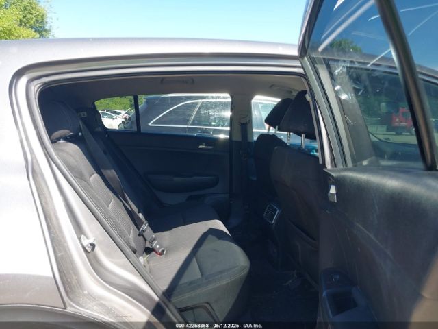 KNDPMCAC6K7551931 KIA Sportage Lx