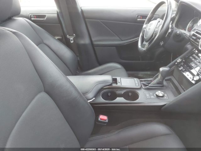 2021 LEXUS IS 300 JTHAA1D21M5110467 Photo 4