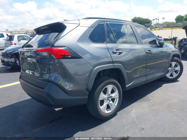 Toyota Rav4 Xle 2019 2T3W1RFV7KC023595 Image 4