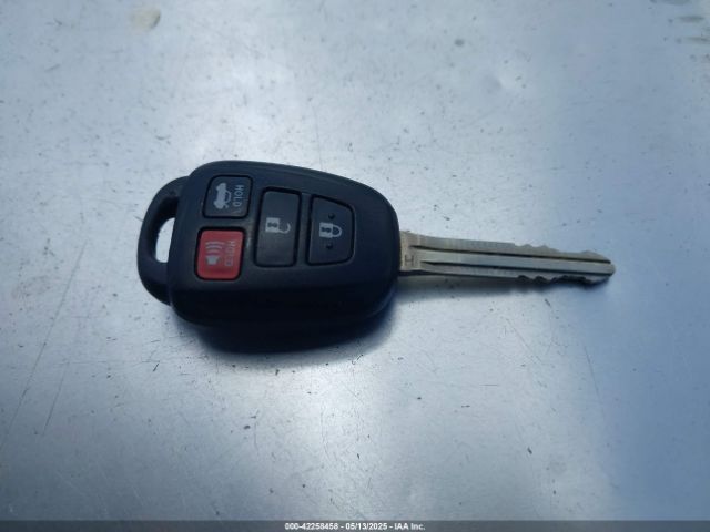 5YFBURHE8JP781309 Toyota 2zr-fe