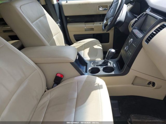 2FMGK5C89FBA20824 Ford FLEX SEL
