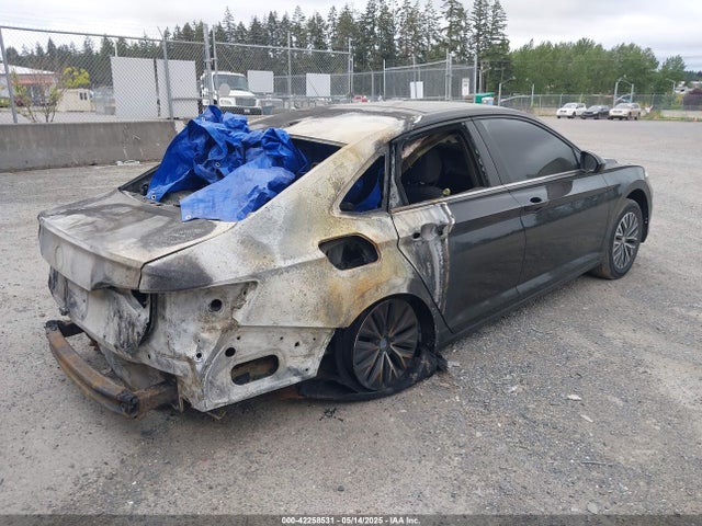 3VWC57BU7KM095774 Volkswagen 1.4 tsi