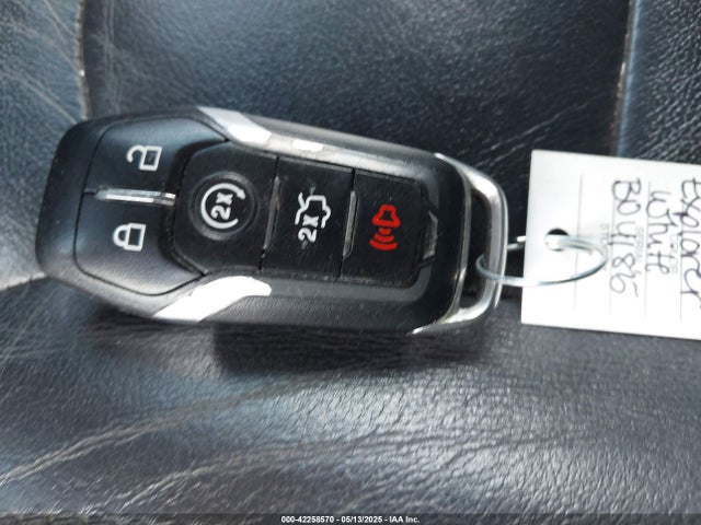 Ford 2016 2016 1FM5K7D80GGB04185 Image 11