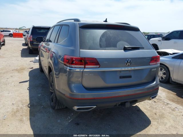 2022 VOLKSWAGEN ATLAS 1V2JR2CA2NC539640 Photo 2