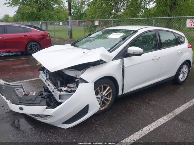 1FADP3K29GL354594 Ford FOCUS SE
