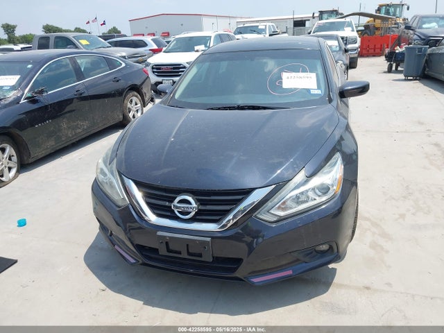 1N4AL3AP6HC194588 Nissan 2017
