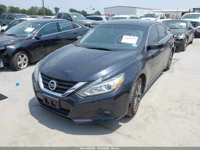 1N4AL3AP6HC194588 Nissan 2017